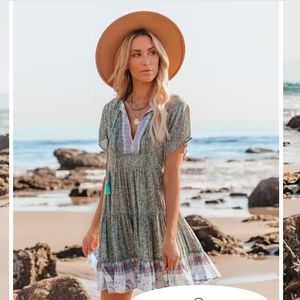 Best Seller Vici The Deep Water Floral Babydoll Tunic - large